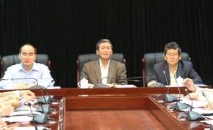 Tiếp tục đẩy mạnh học tập và làm theo tấm gương đạo đức Hồ Chí Minh